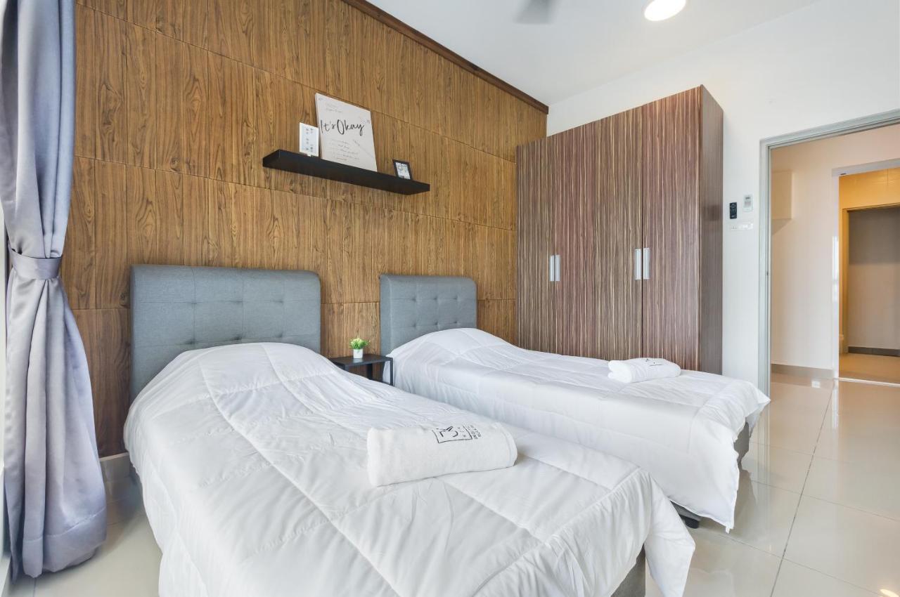 Seasons Luxury Apartment By Jk Home Johor Bahru Zewnętrze zdjęcie