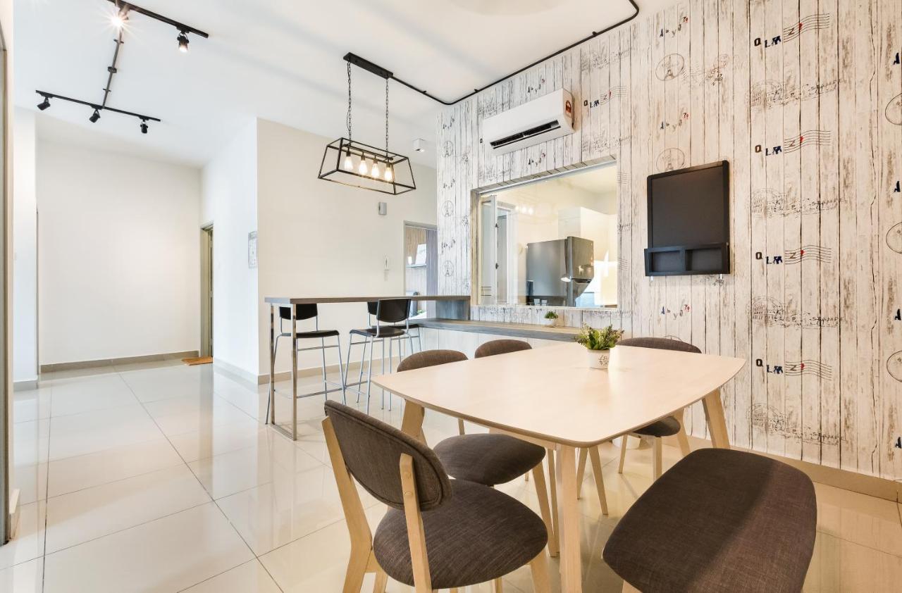 Seasons Luxury Apartment By Jk Home Johor Bahru Zewnętrze zdjęcie