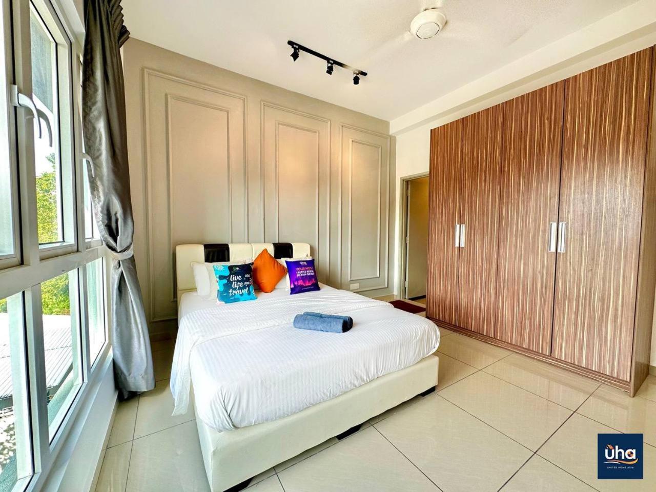 Seasons Luxury Apartment By Jk Home Johor Bahru Zewnętrze zdjęcie