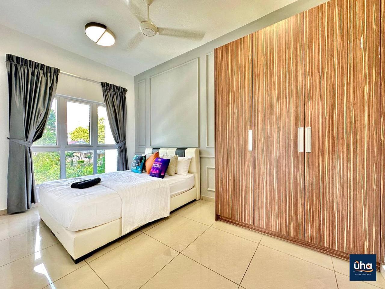 Seasons Luxury Apartment By Jk Home Johor Bahru Zewnętrze zdjęcie